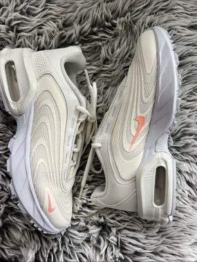 Nike Women's Air Max 6.5